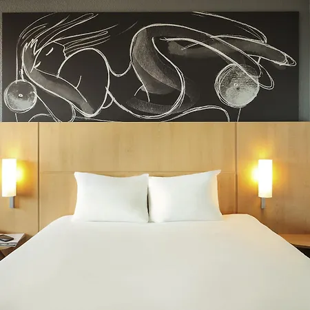 Ibis Sud Szálloda